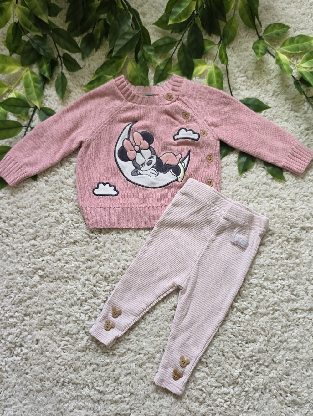 Baby Girl Minnie Mouse Knitted Outfit (0-3 Months)